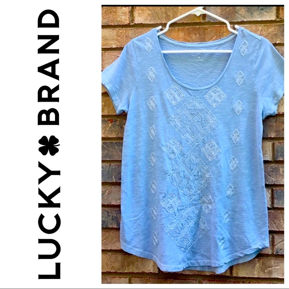 Lucky 🍀brand top NWOT